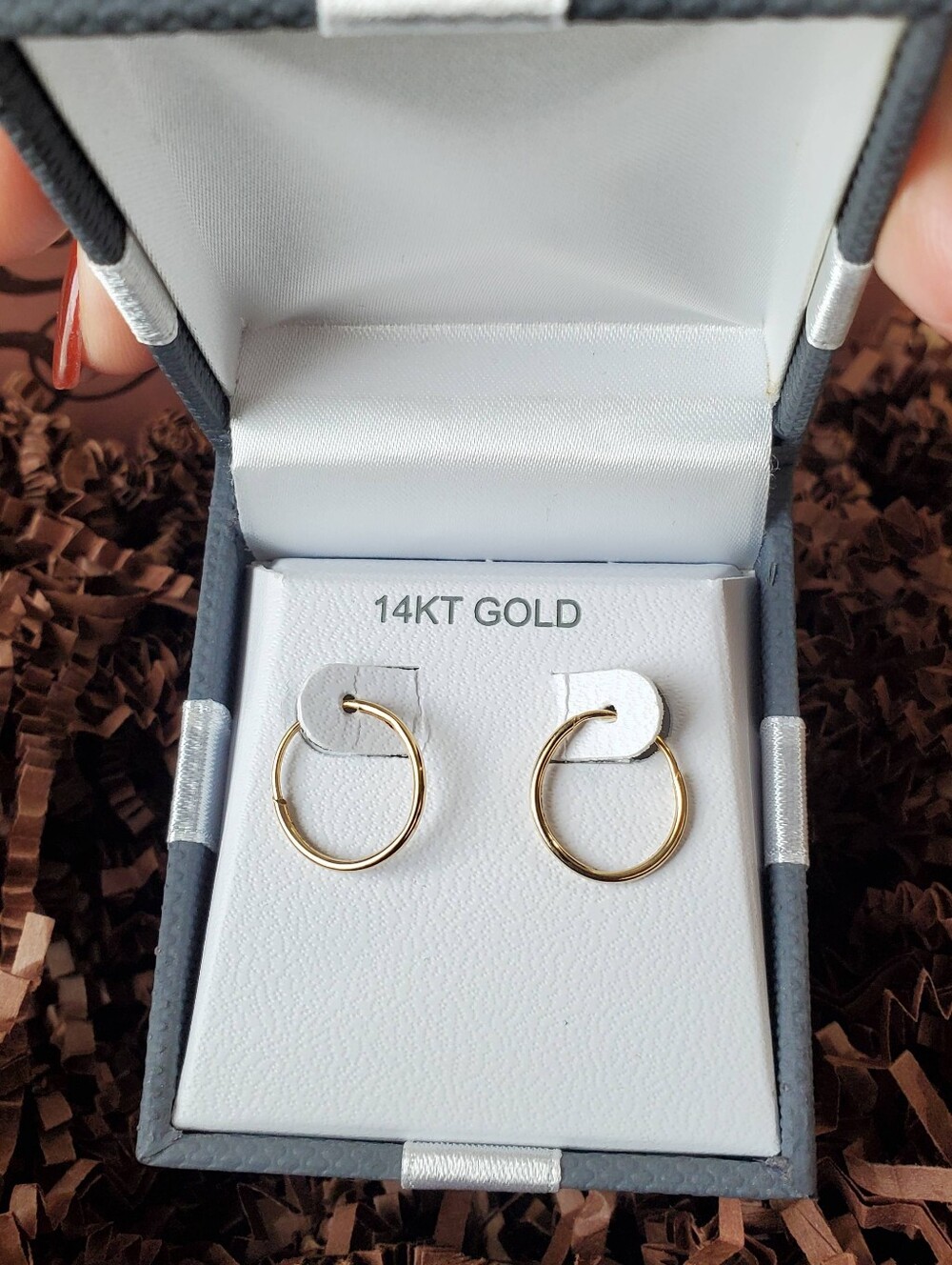 JCPenney Fine Jewelry 14K Yellow Gold Delicate Hollow Hoop Earrings – 2mm NWOT